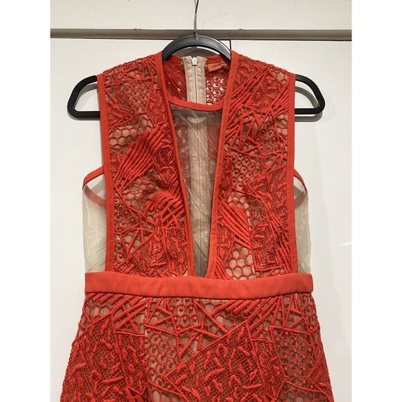 Manning Cartell Dress Red Lace sheath Medium Midi Gallery View Embroidered - Picture 4 of 16